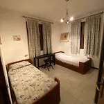 Albarella With Sea View And Pool
