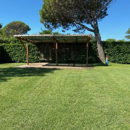 Albarella With Sea View And Pool Villa